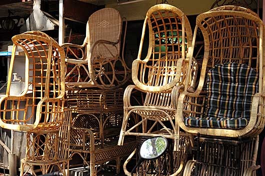 バンガロール 椅子屋