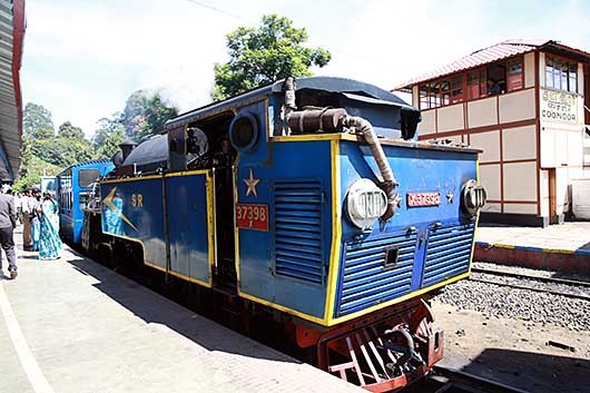 ニルギリ山岳鉄道 蒸気機関車